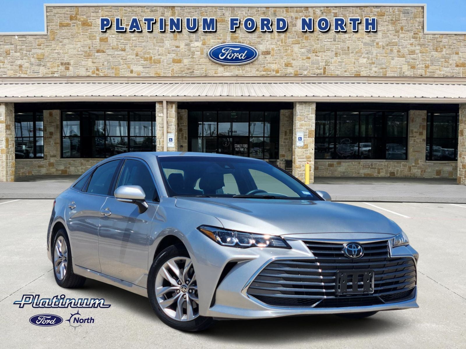 2022 Toyota Avalon XLE