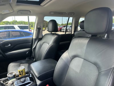 2024 INFINITI QX80 LUXE