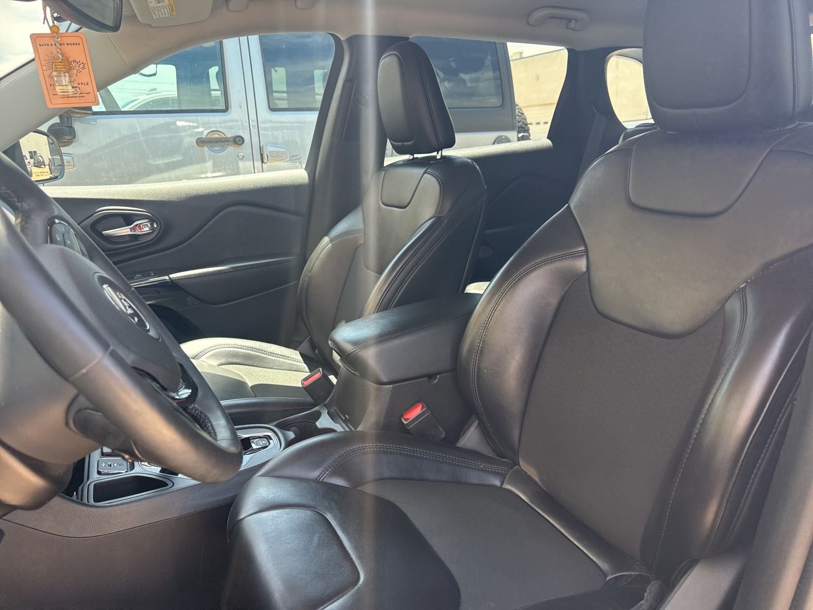 2021 Jeep Cherokee Altitude