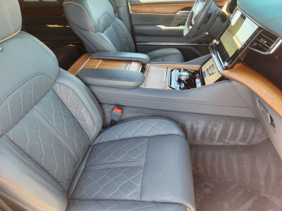 2024 Jeep Grand Wagoneer Series III