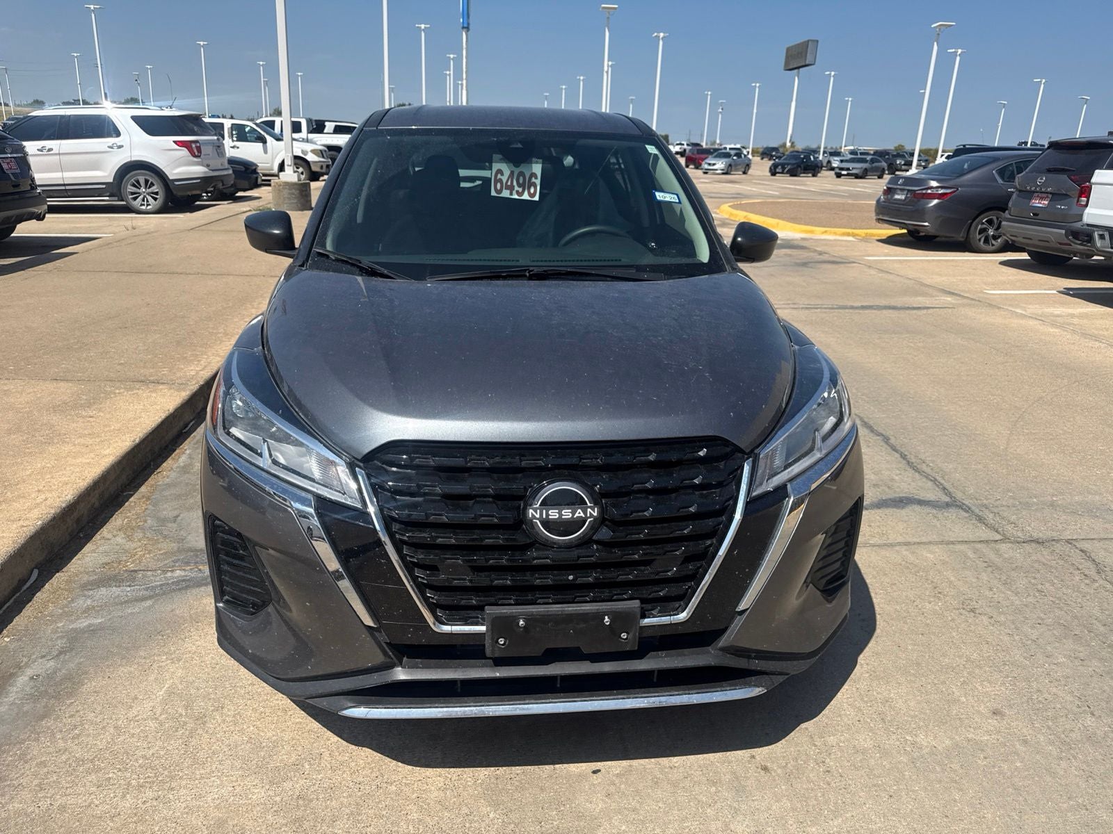 2023 Nissan Kicks S