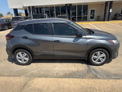 2023 Nissan Kicks S