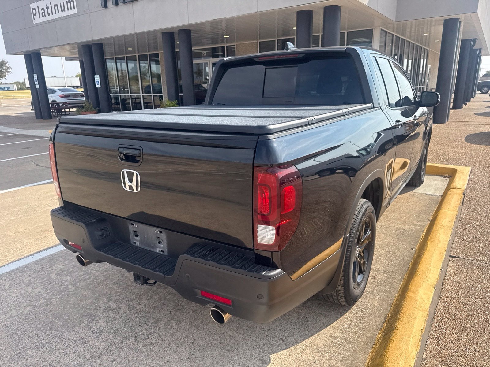2022 Honda Ridgeline Black Edition