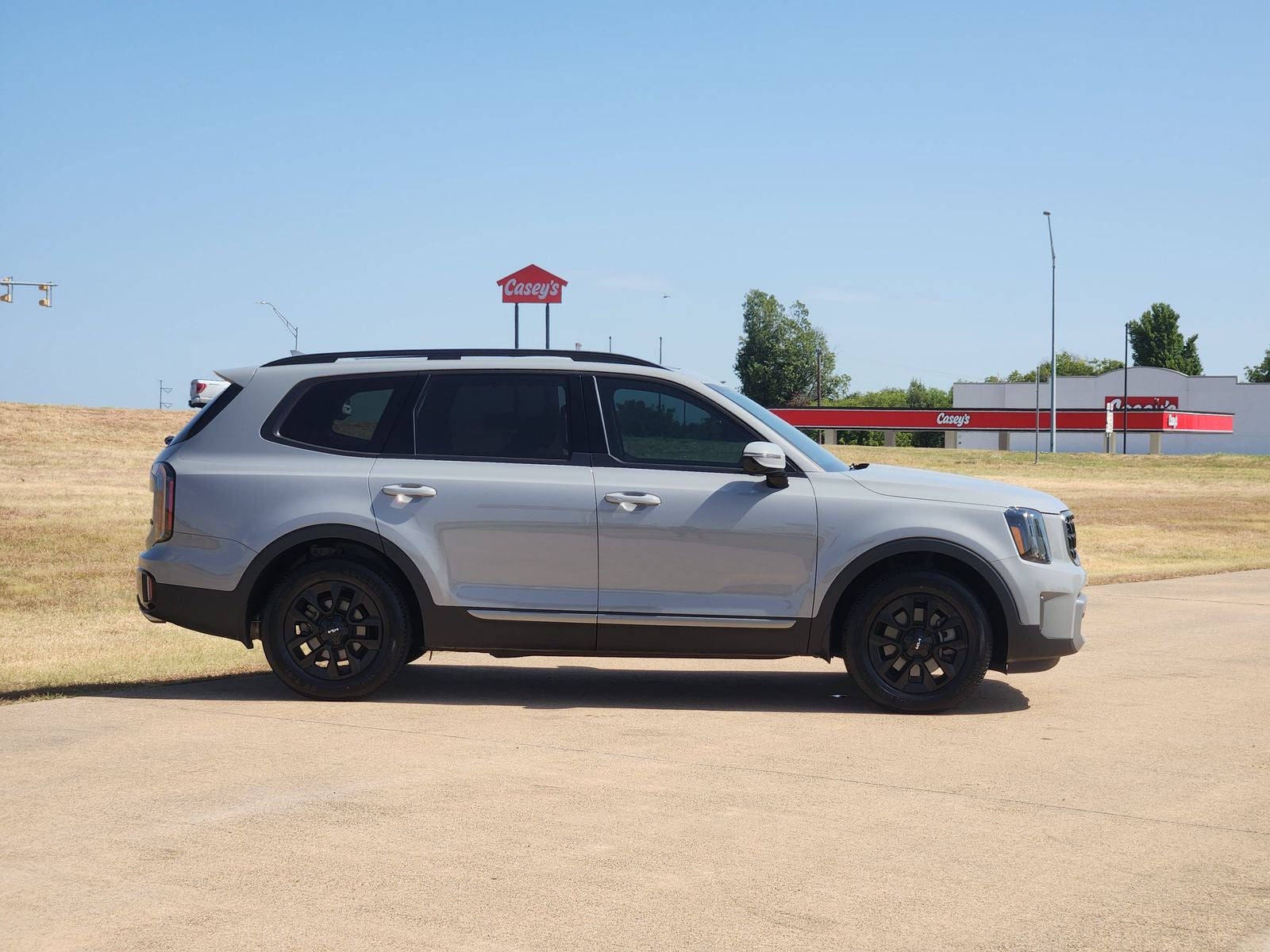2023 Kia Telluride SX X-Pro