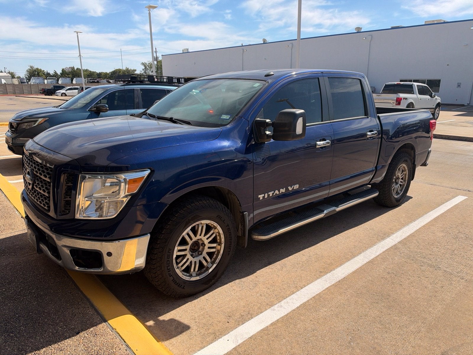 2019 Nissan Titan SV