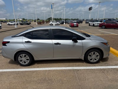 2021 Nissan Versa 1.6 S