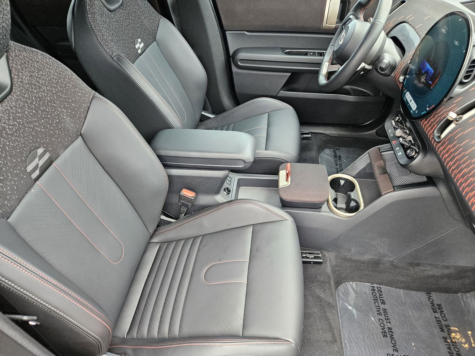 2025 MINI John Cooper Works Countryman Signature Plus