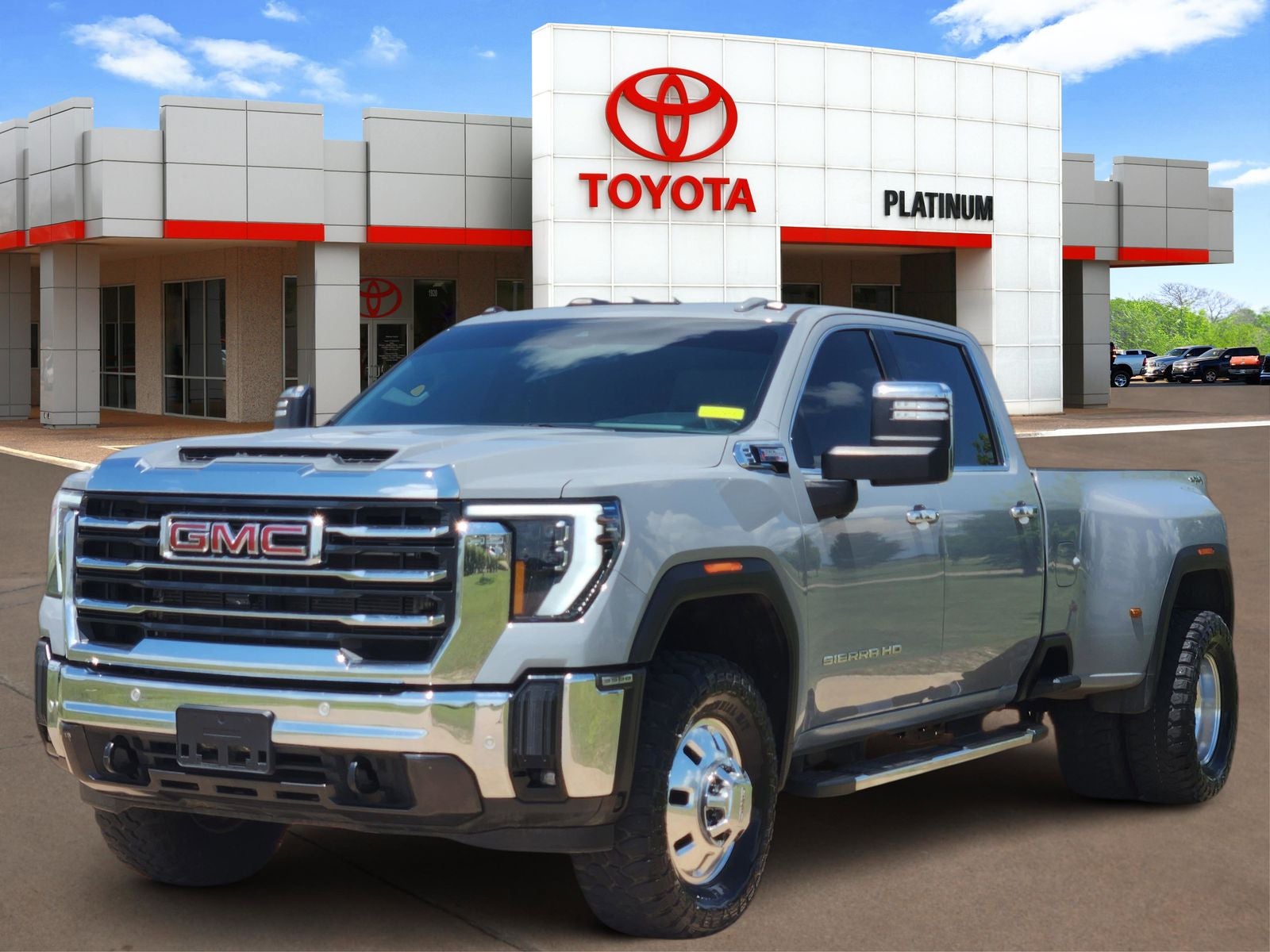 2024 GMC Sierra 3500HD SLT