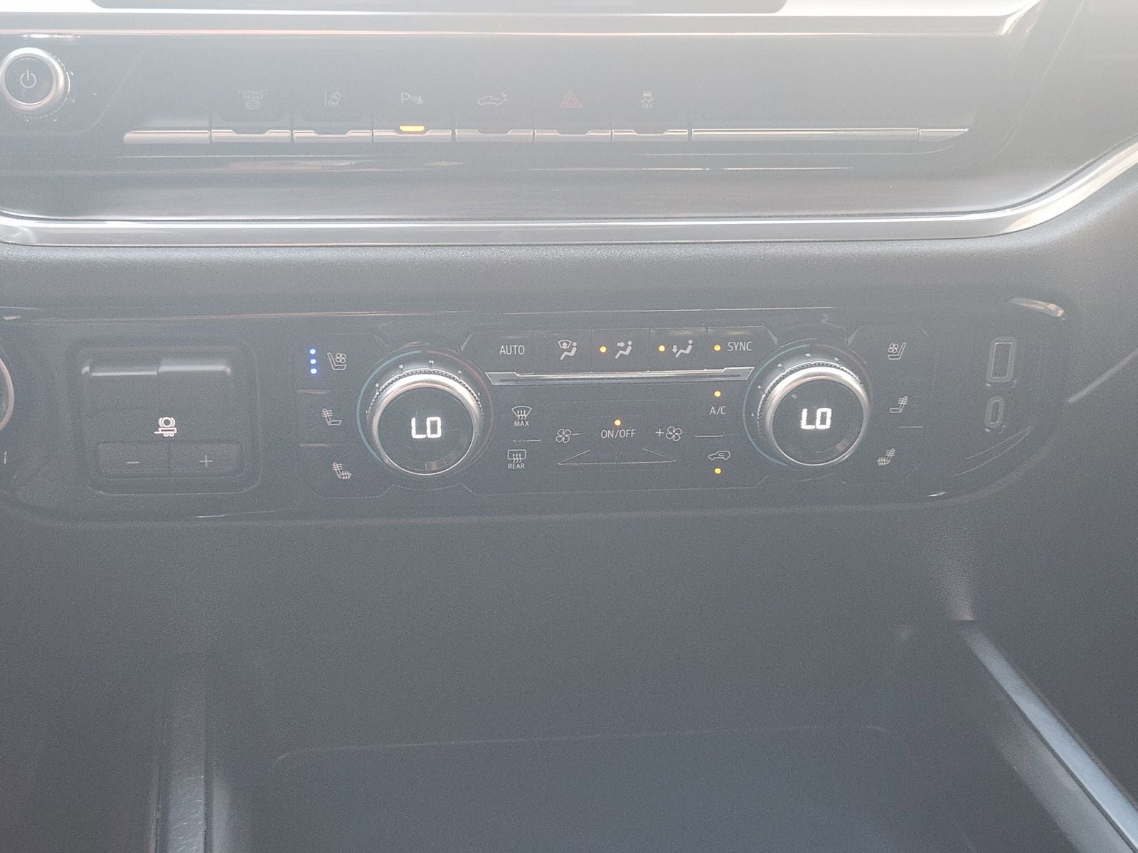 2024 GMC Sierra 3500HD SLT