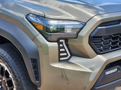 2025 Toyota Tacoma Hybrid TRD Off Road