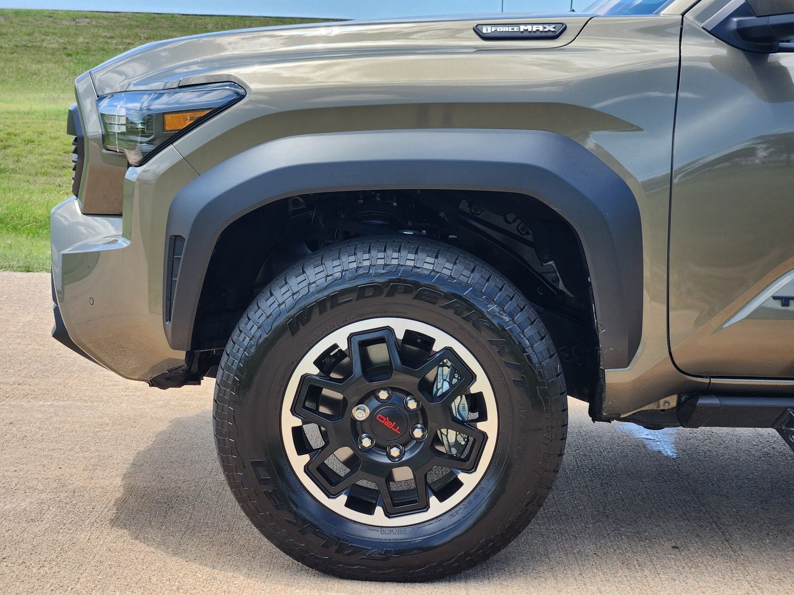 2025 Toyota Tacoma Hybrid TRD Off Road