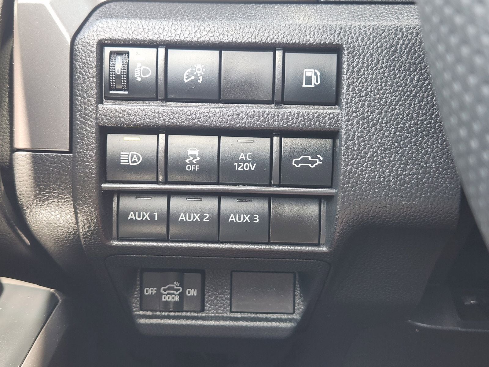 2025 Toyota Tacoma Hybrid TRD Off Road