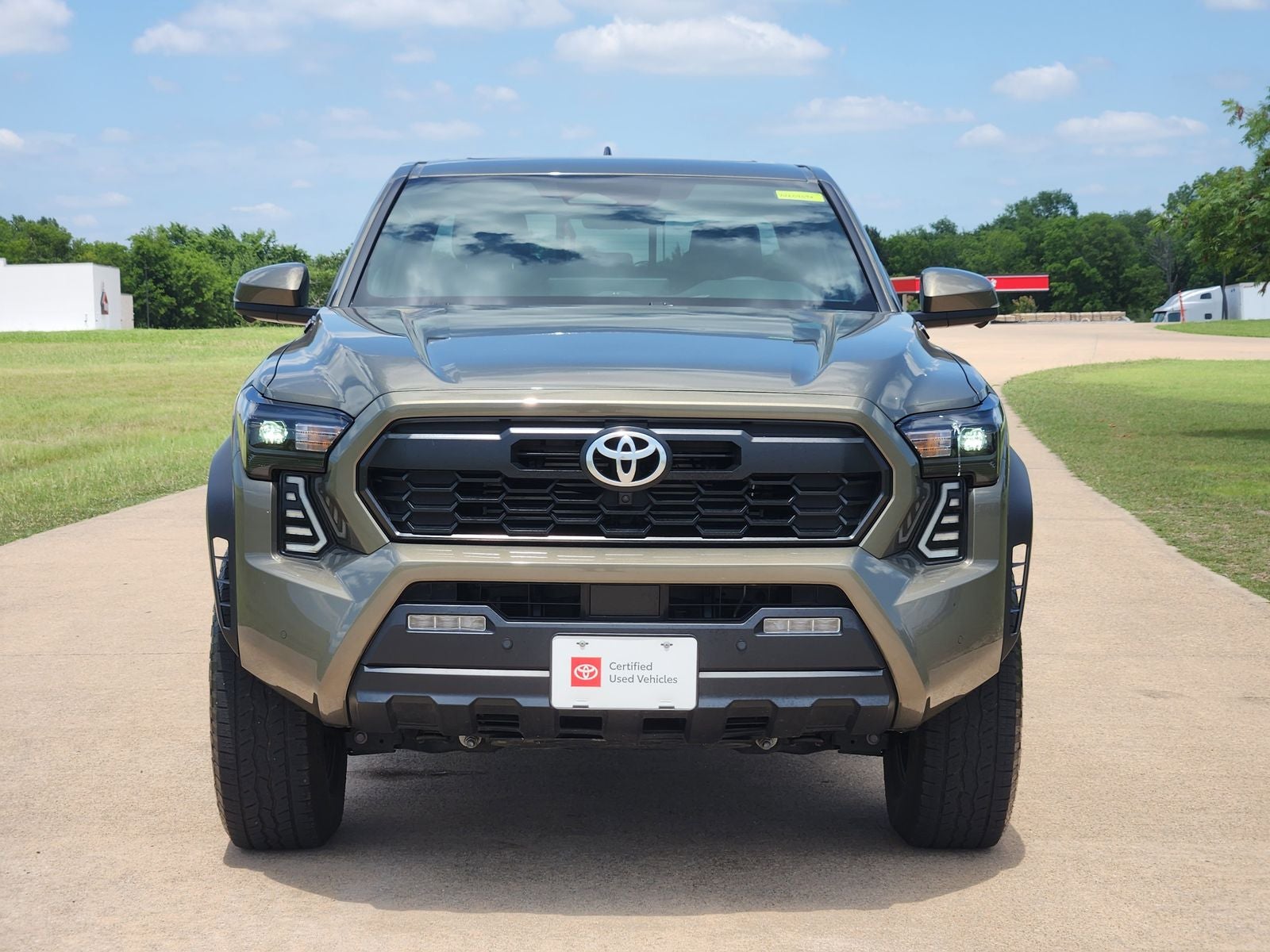 2025 Toyota Tacoma Hybrid TRD Off Road