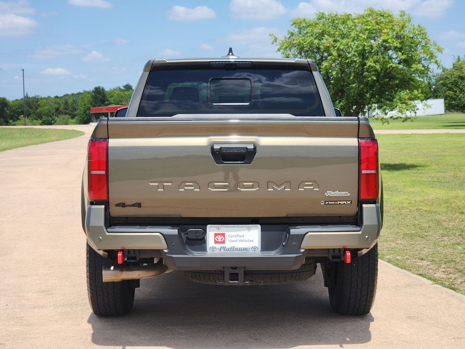 2025 Toyota Tacoma Hybrid TRD Off Road