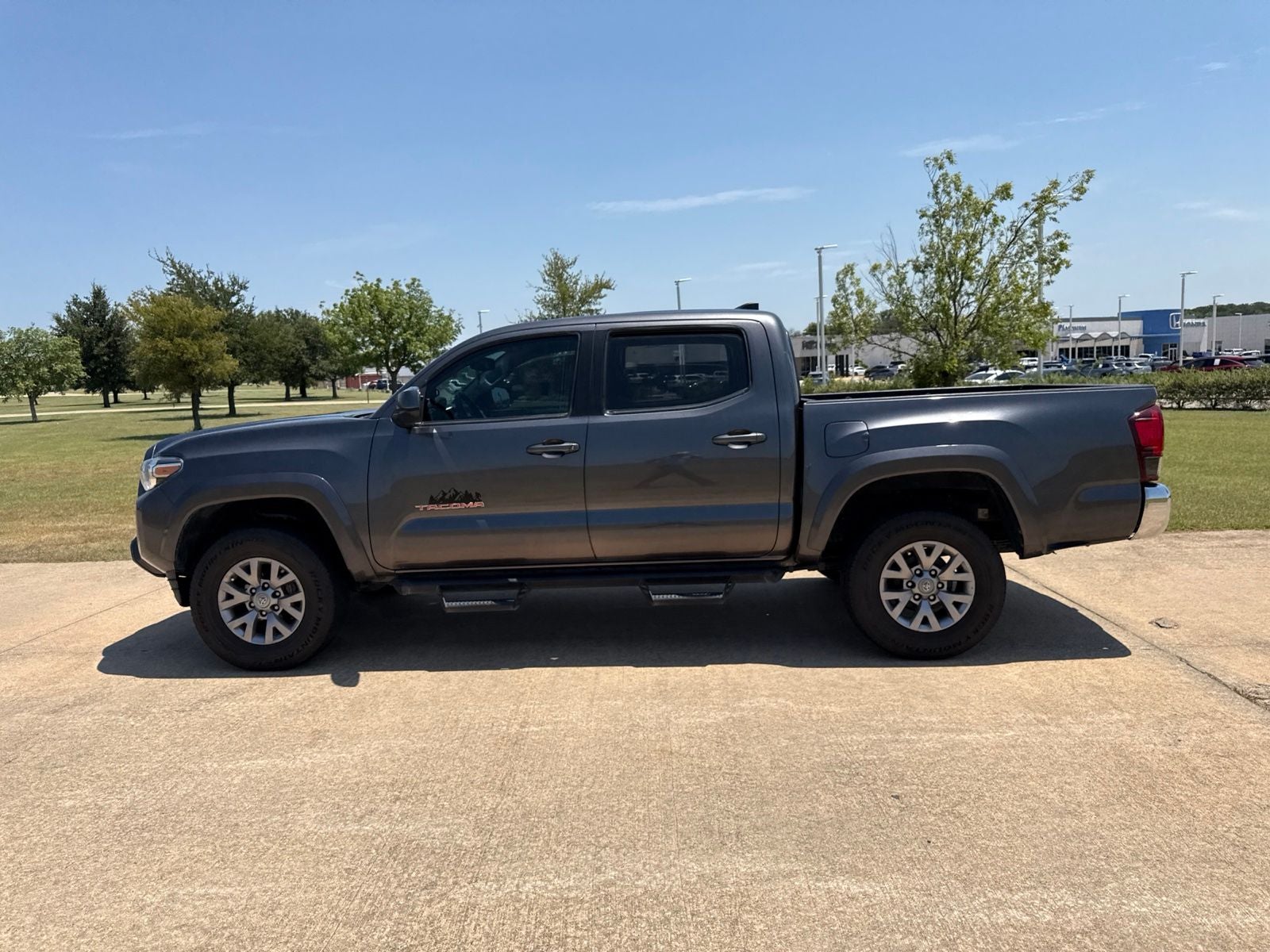 2019 Toyota Tacoma SR5 V6