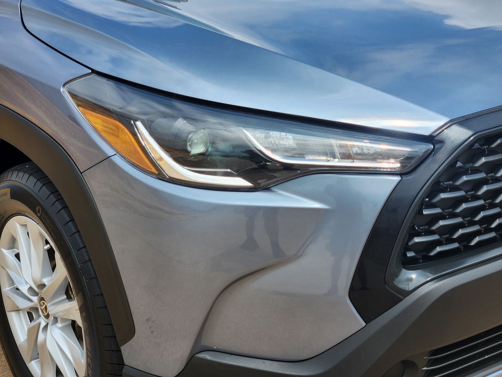 2024 Toyota Corolla Cross LE