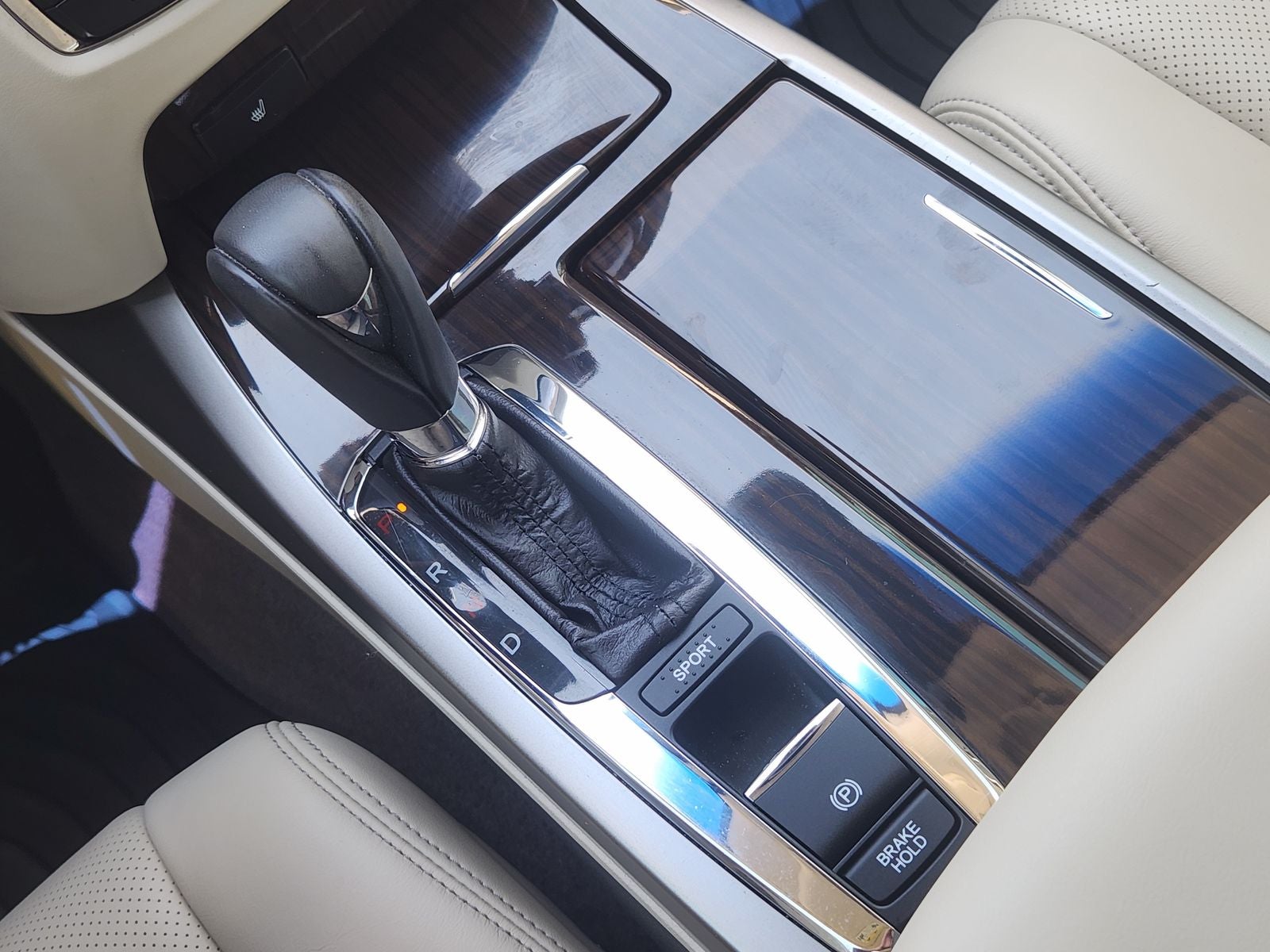 2017 Acura RLX Base