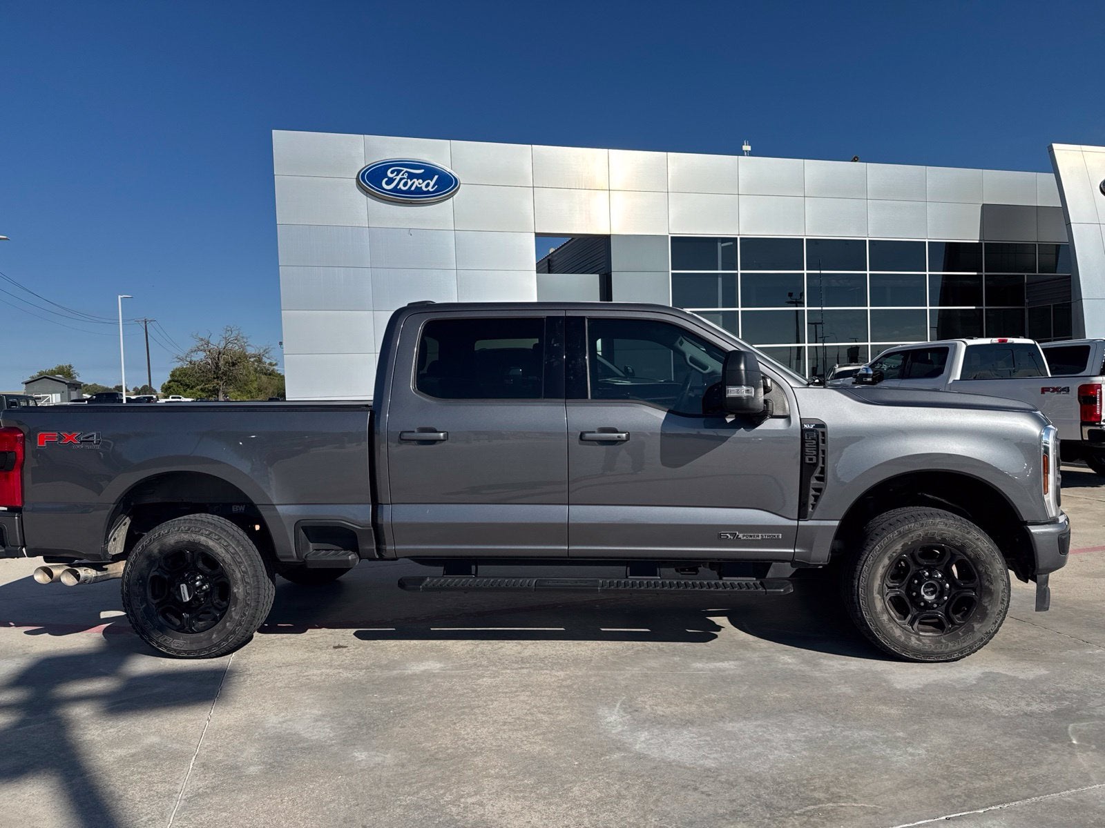 2024 Ford F-250SD XLT