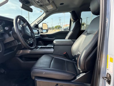 2025 Ford F-350SD Lariat DRW