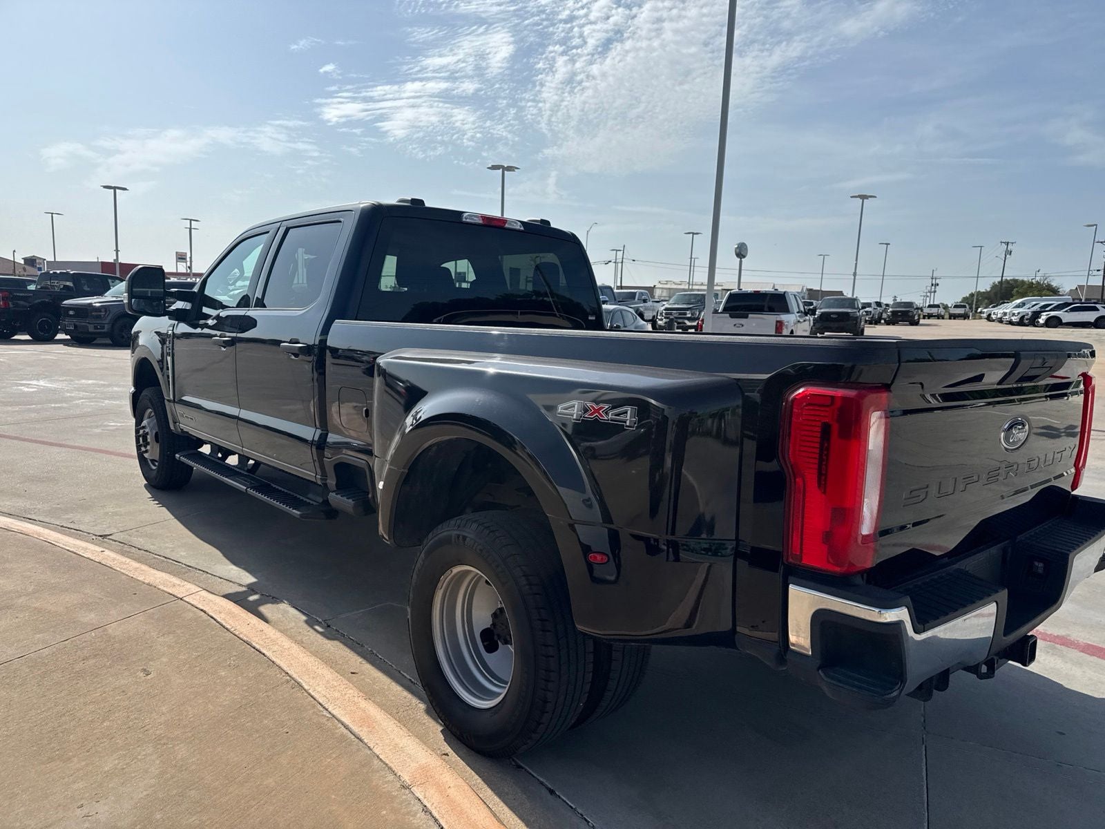 2026 Ford F-350SD XLT DRW