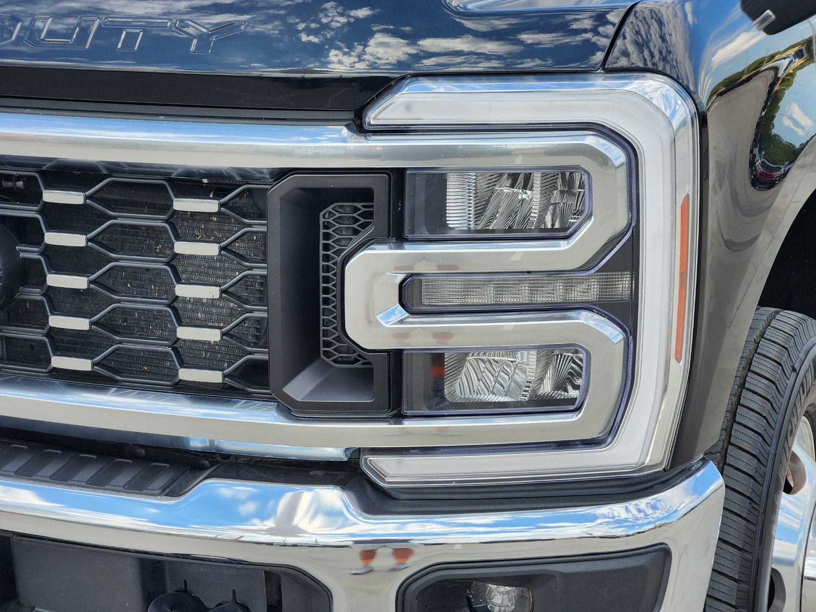 2024 Ford F-350SD Lariat DRW