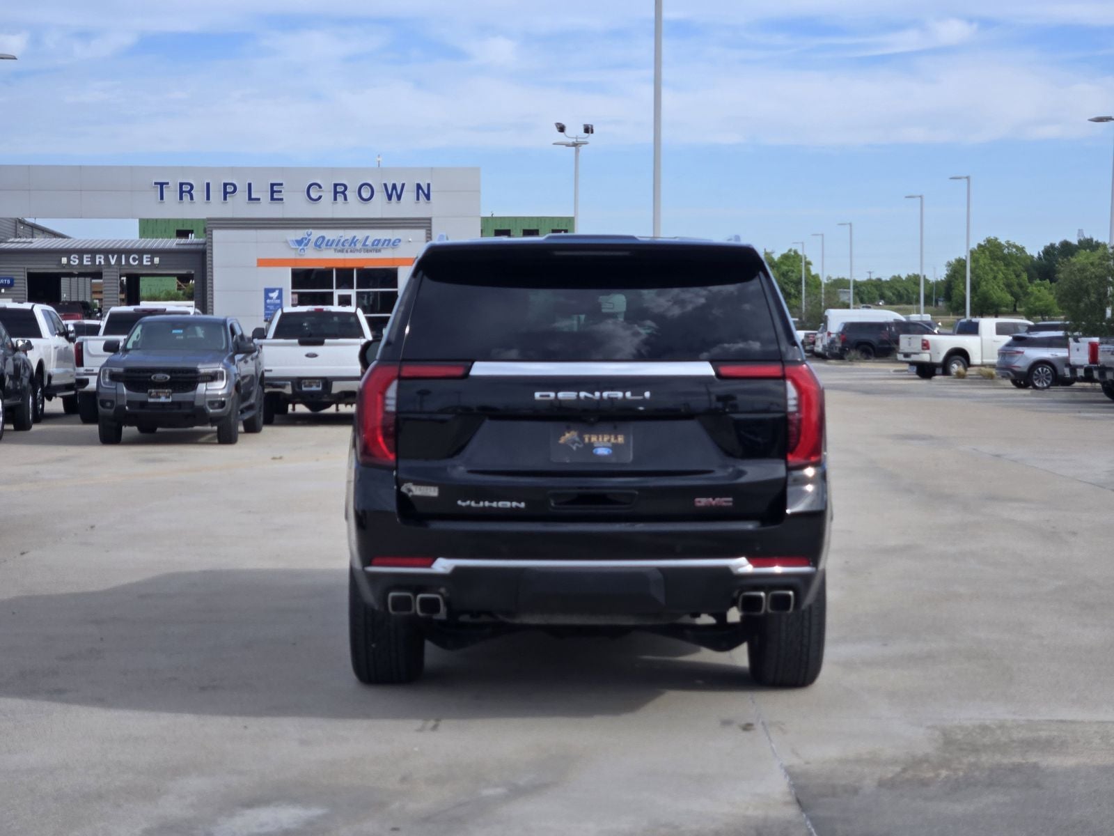 2025 GMC Yukon Denali