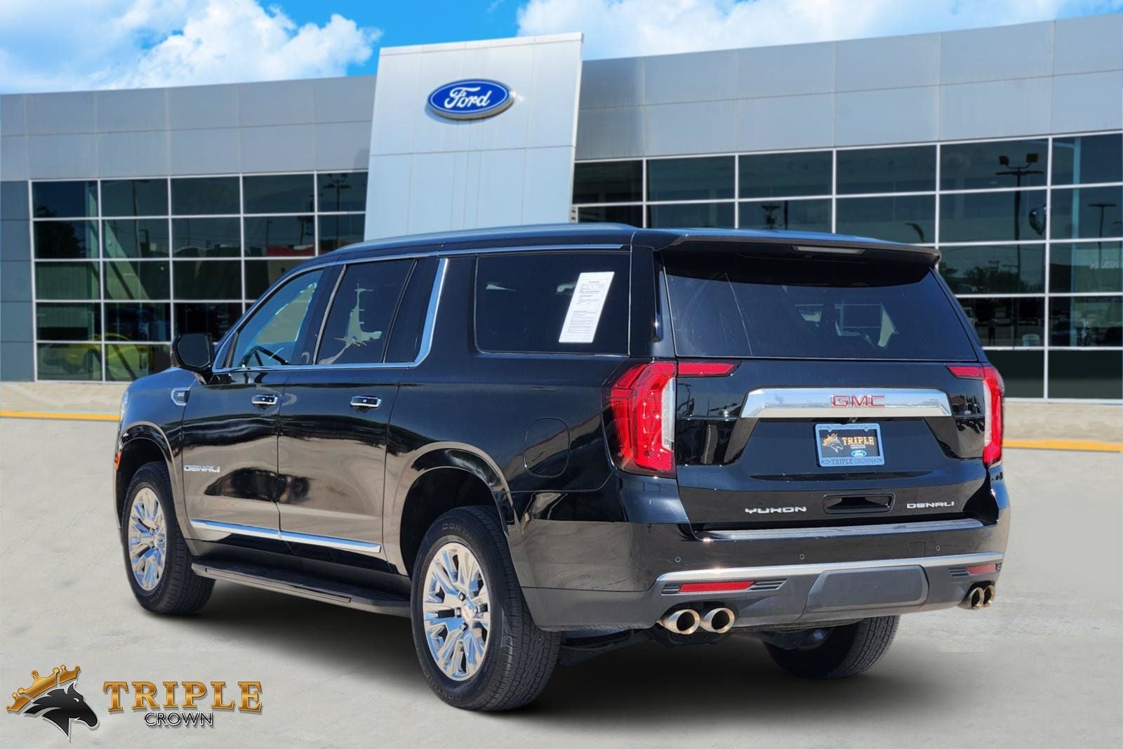 2022 GMC Yukon XL Denali