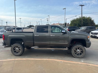 2017 GMC Sierra 2500HD Denali