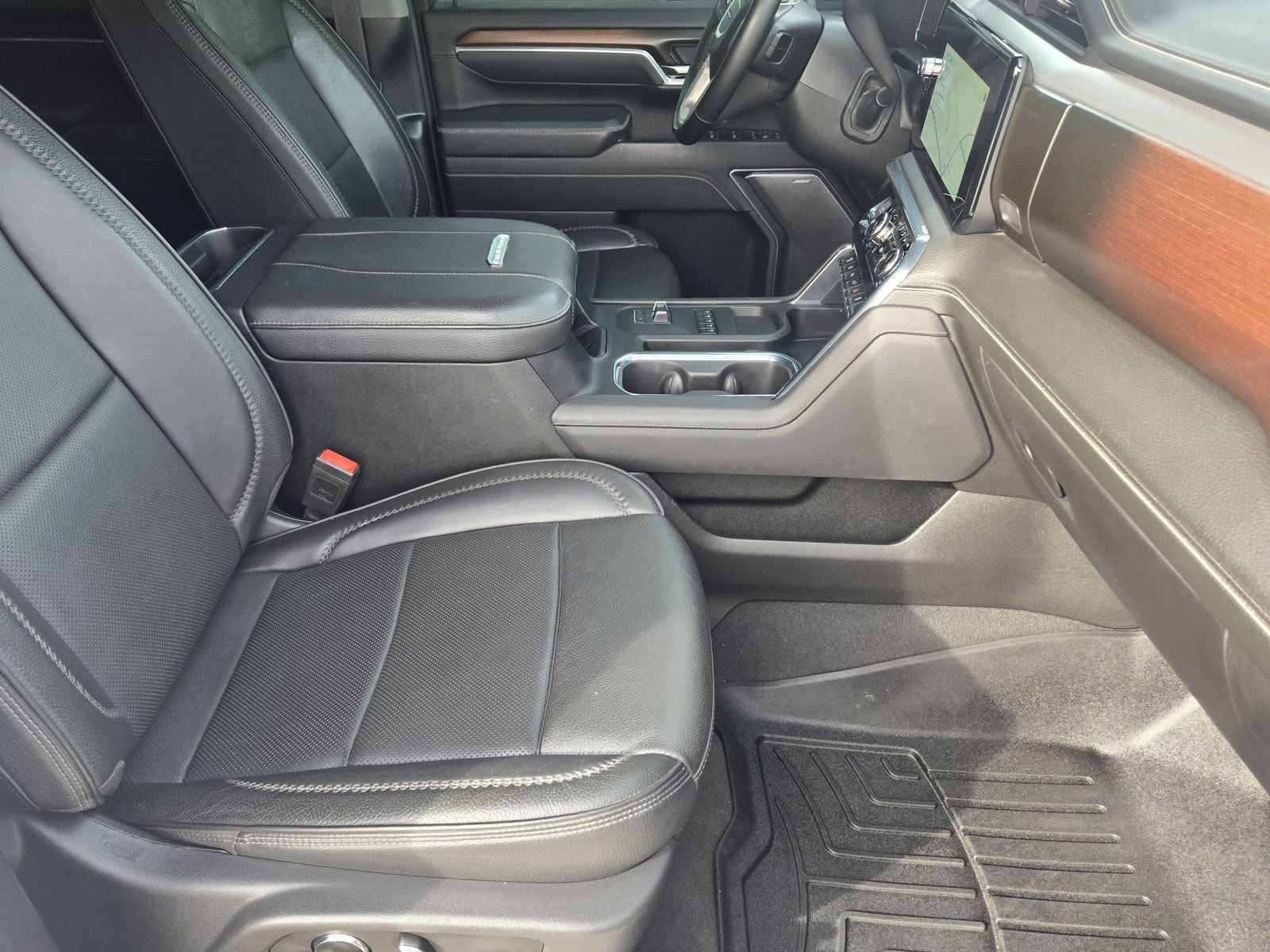 2025 GMC Sierra 3500HD Denali
