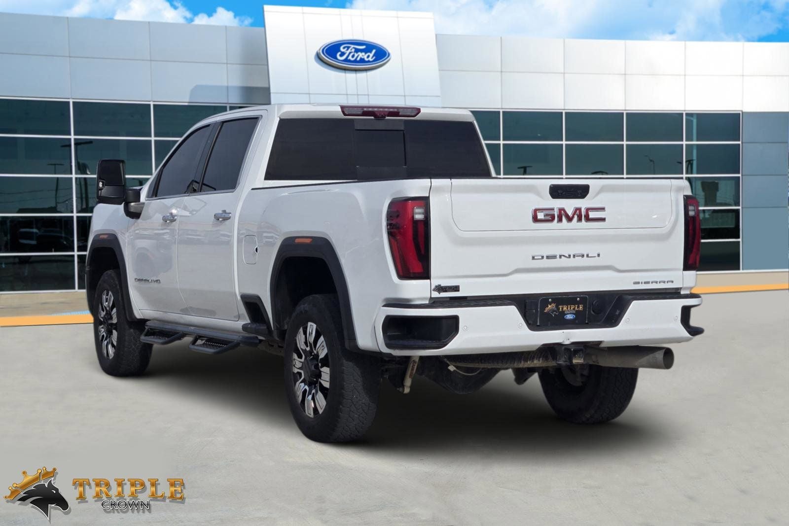 2025 GMC Sierra 3500HD Denali