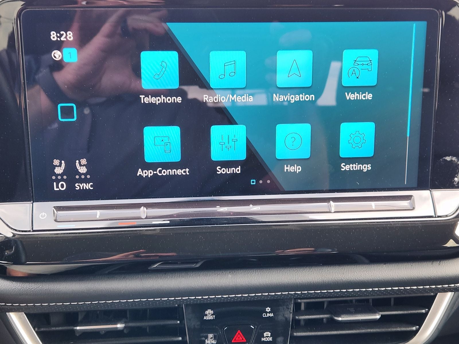 2025 Volkswagen Atlas 2.0T SE w/Technology