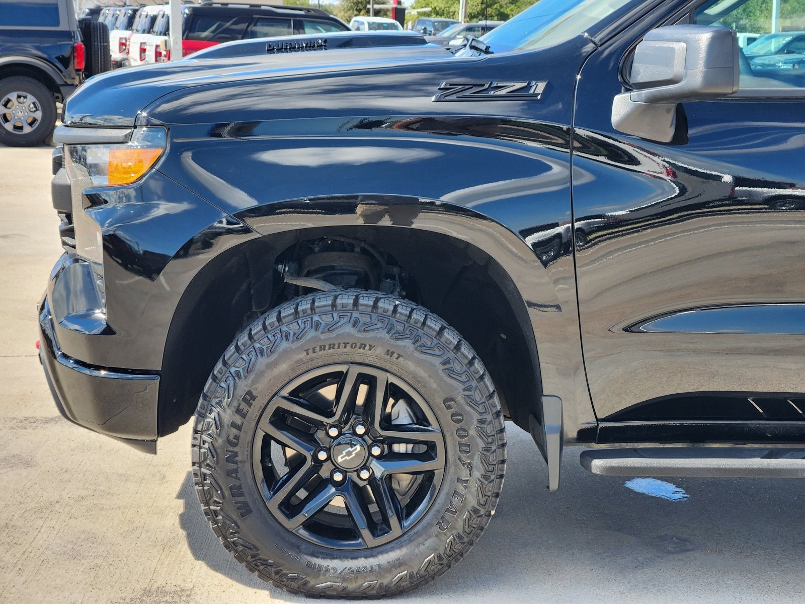 2024 Chevrolet Silverado 1500 Custom Trail Boss
