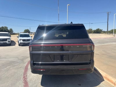 2025 Lincoln Navigator L Reserve