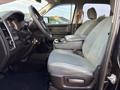 2017 RAM 1500 Express Crew Cab 4x2 5'7" Box