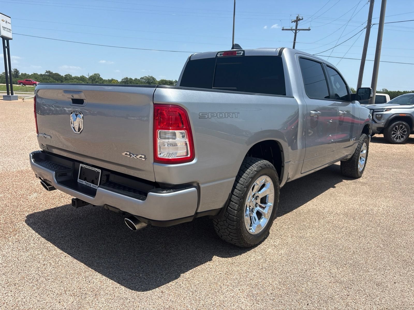 2021 RAM 1500 Lone Star Crew Cab 4x4 5'7" Box