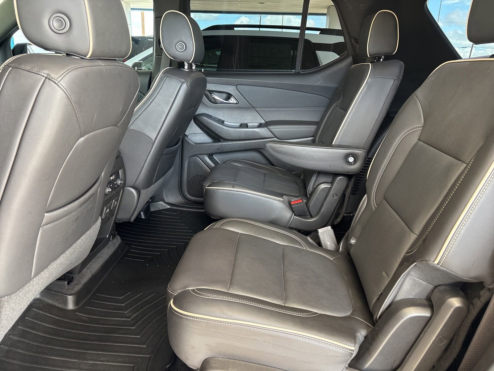 2022 Chevrolet Traverse Premier
