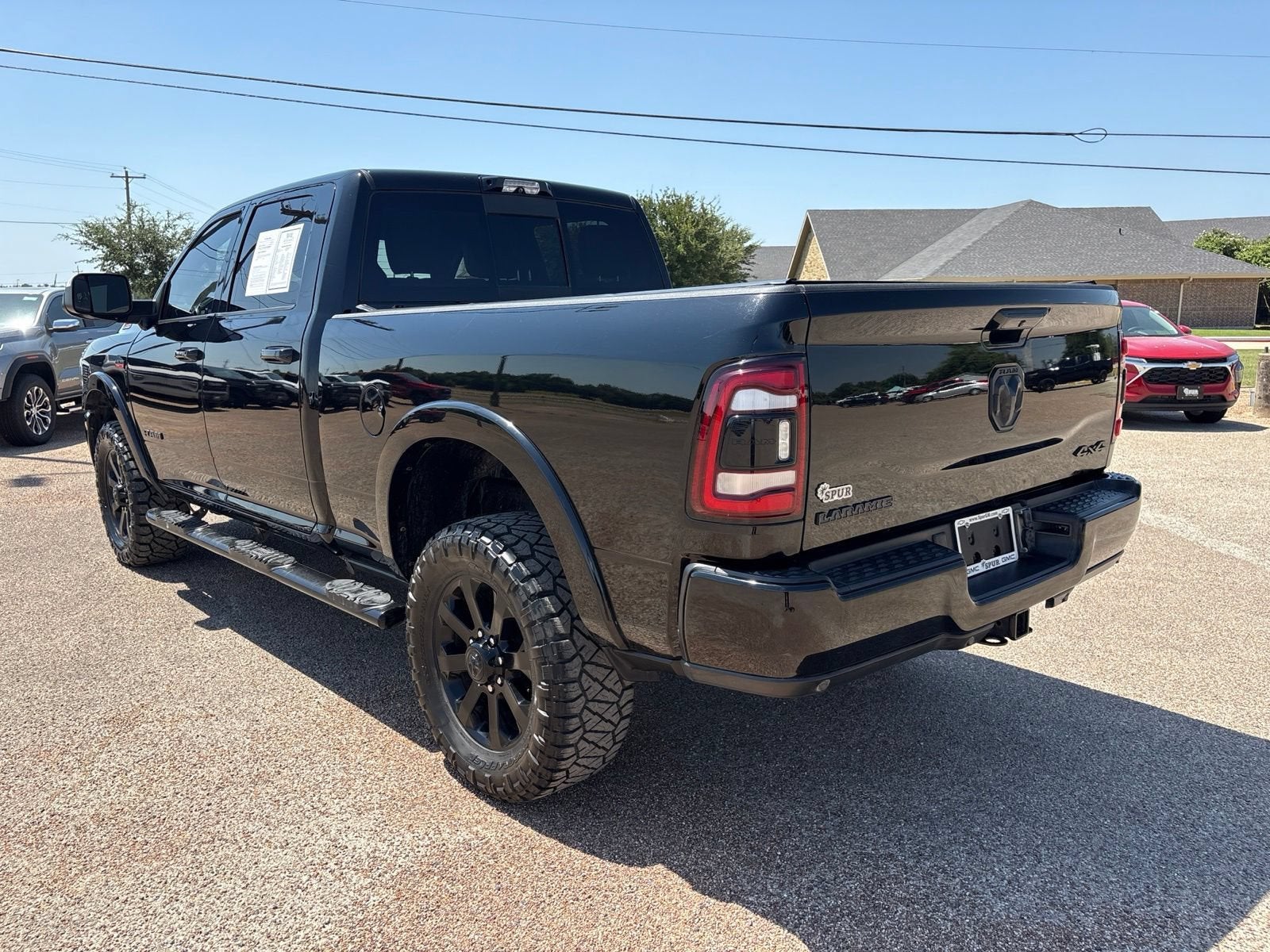 2022 RAM 2500 Laramie Crew Cab 4x4 6'4" Box
