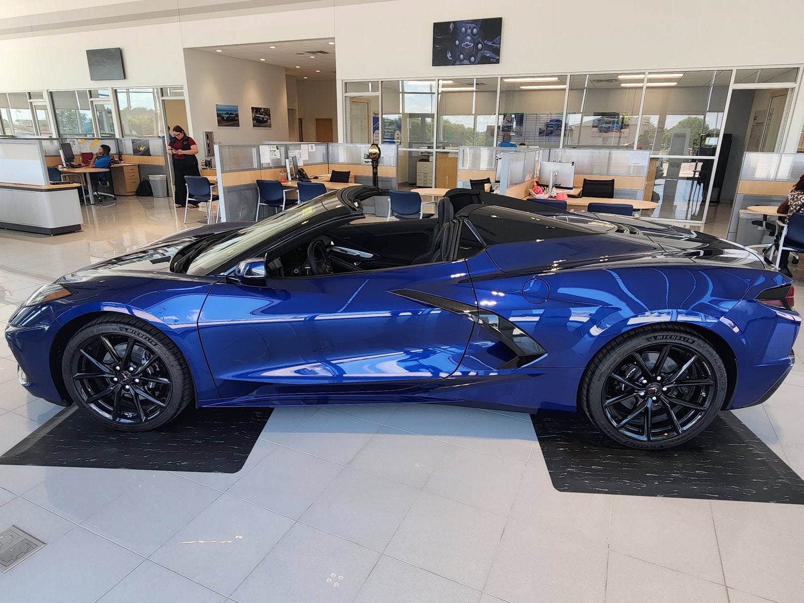 2027 Chevrolet Corvette Stingray 1LT