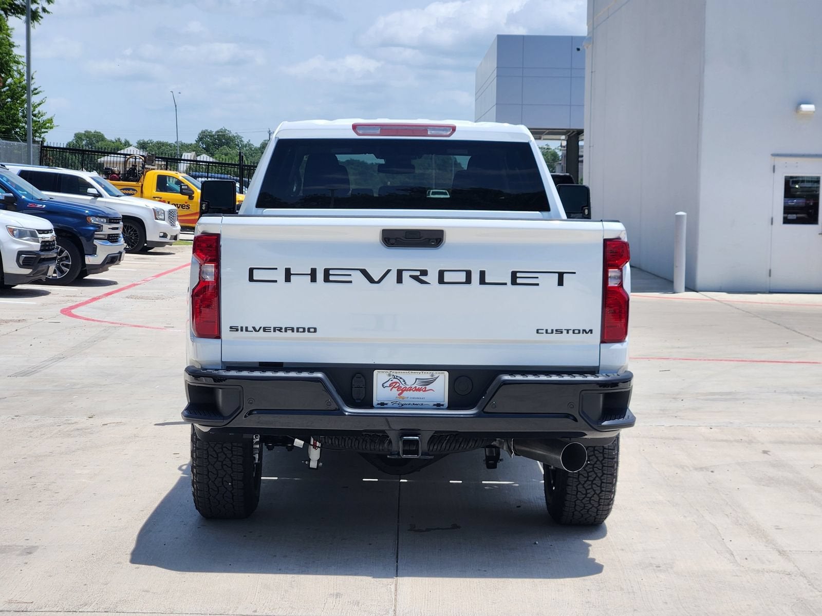 2026 Chevrolet Silverado 2500 HD Custom
