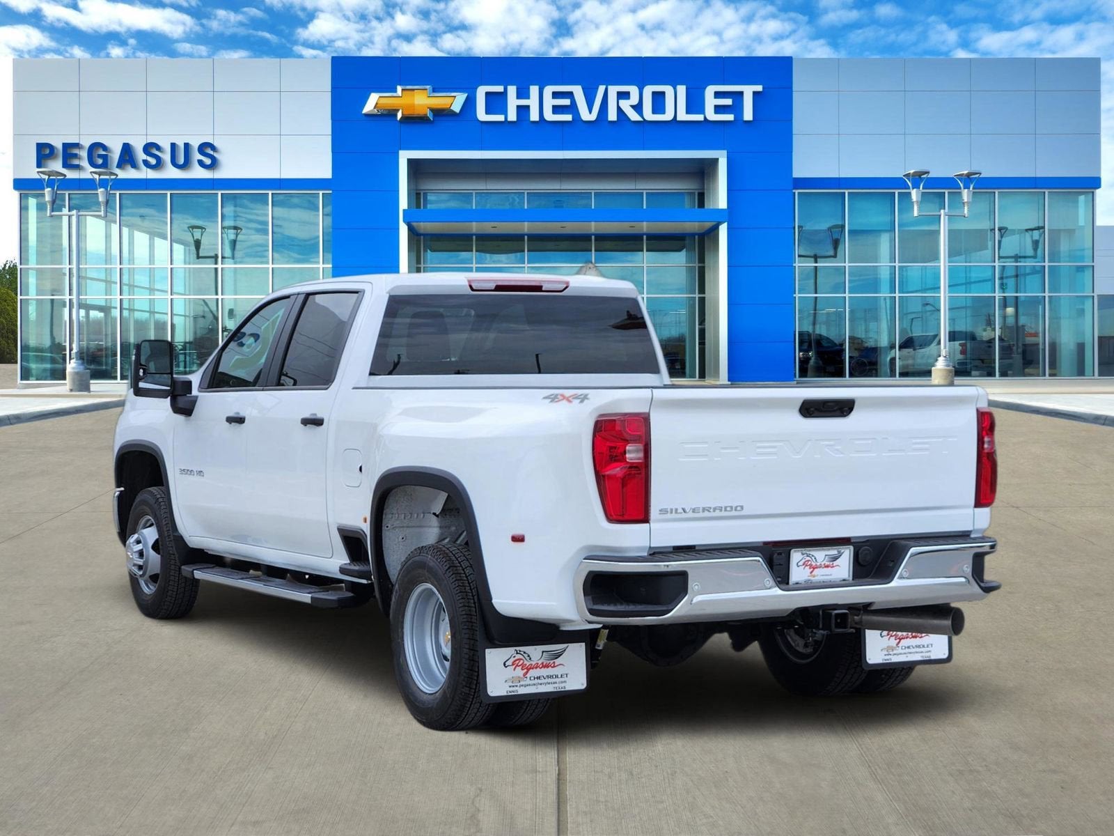2026 Chevrolet Silverado 3500 HD WT DRW