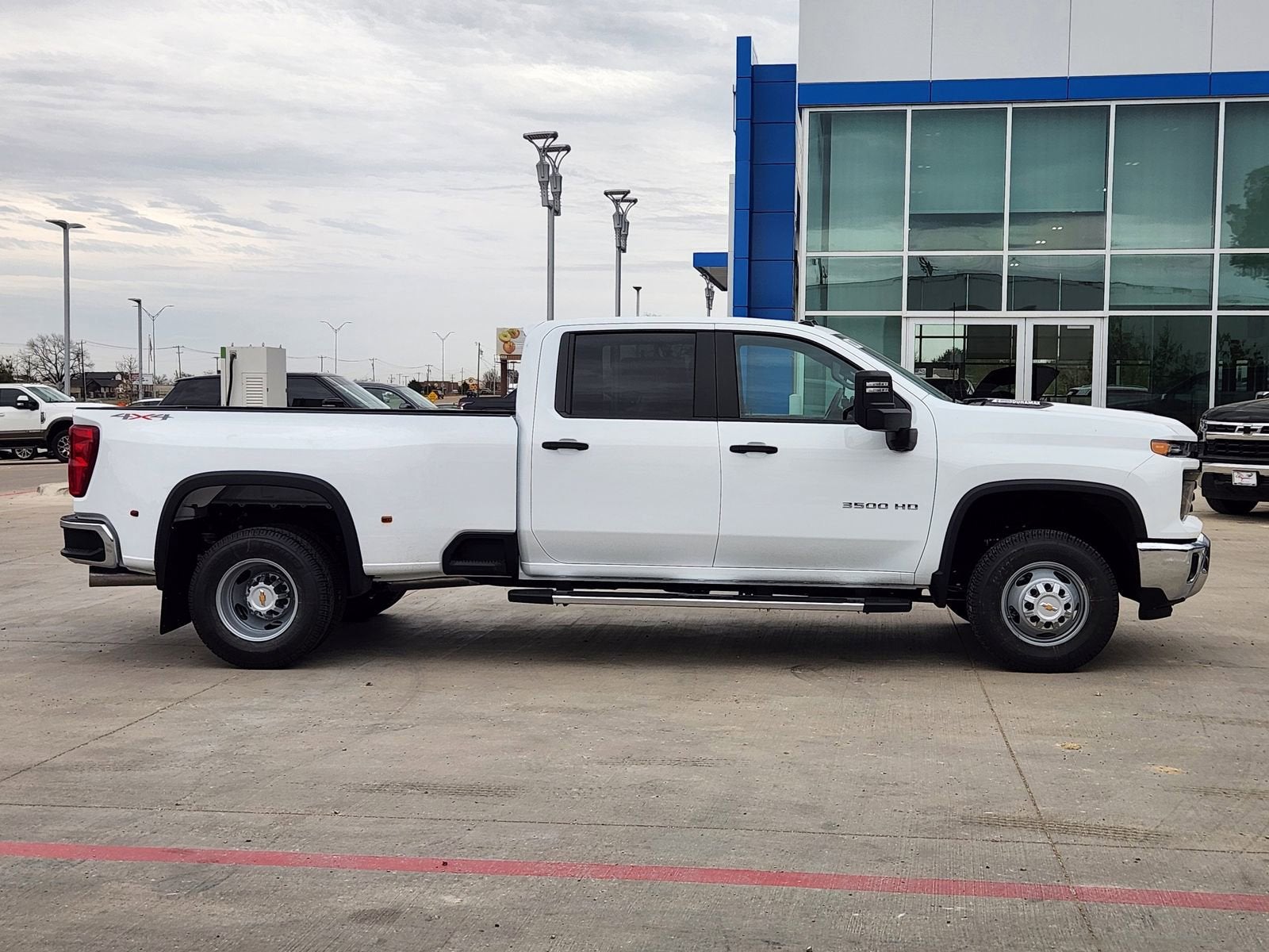 2026 Chevrolet Silverado 3500 HD WT DRW