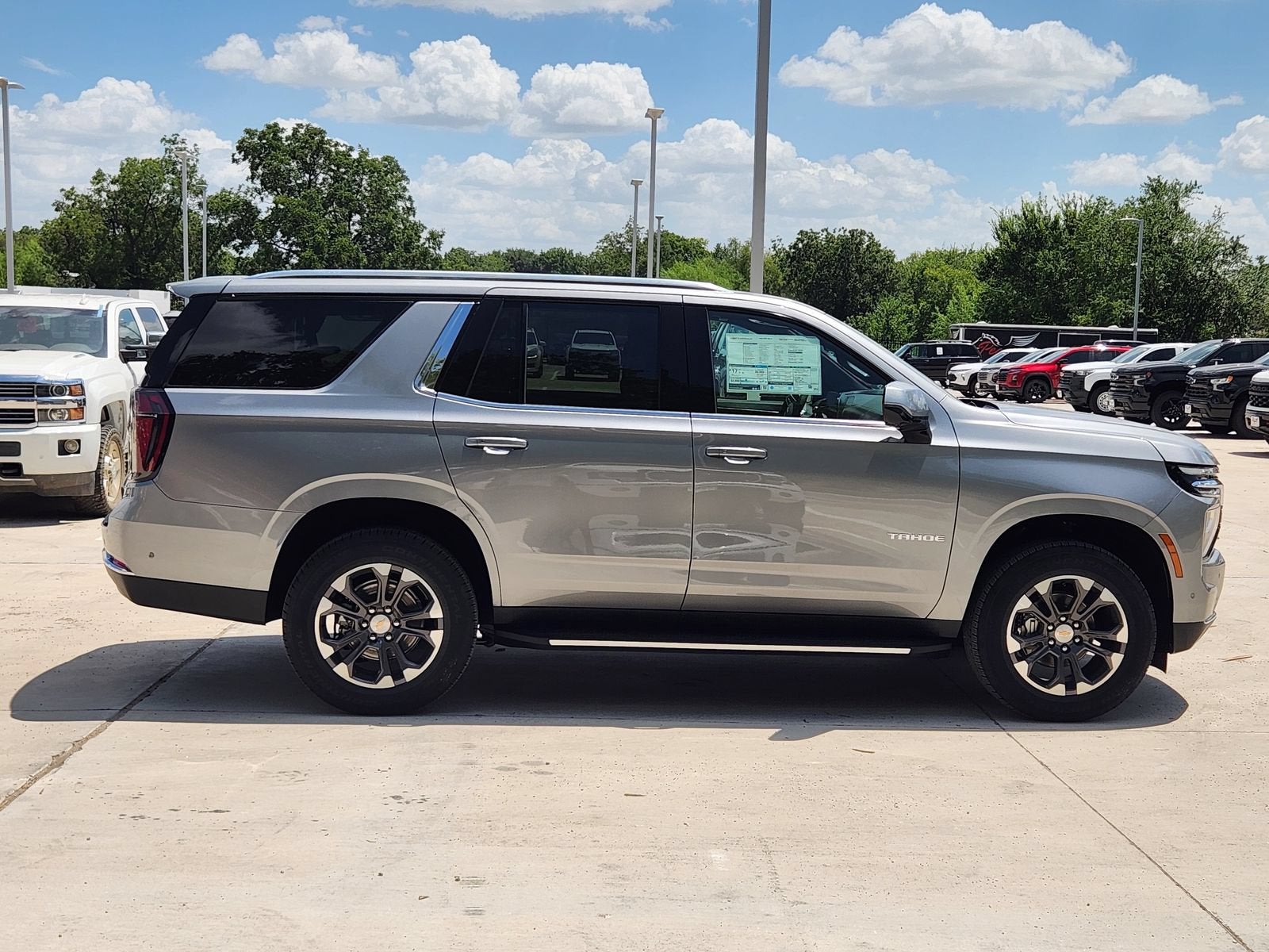 2026 Chevrolet Tahoe LS