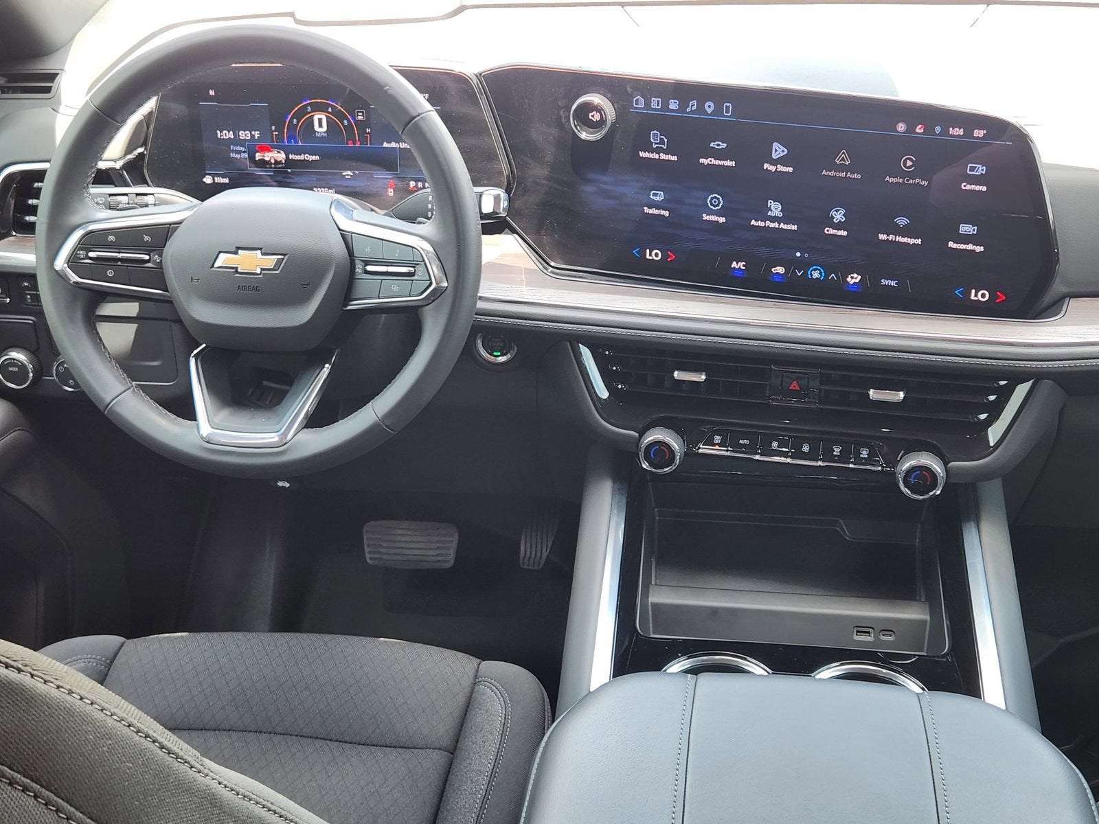 2025 Chevrolet Tahoe LS