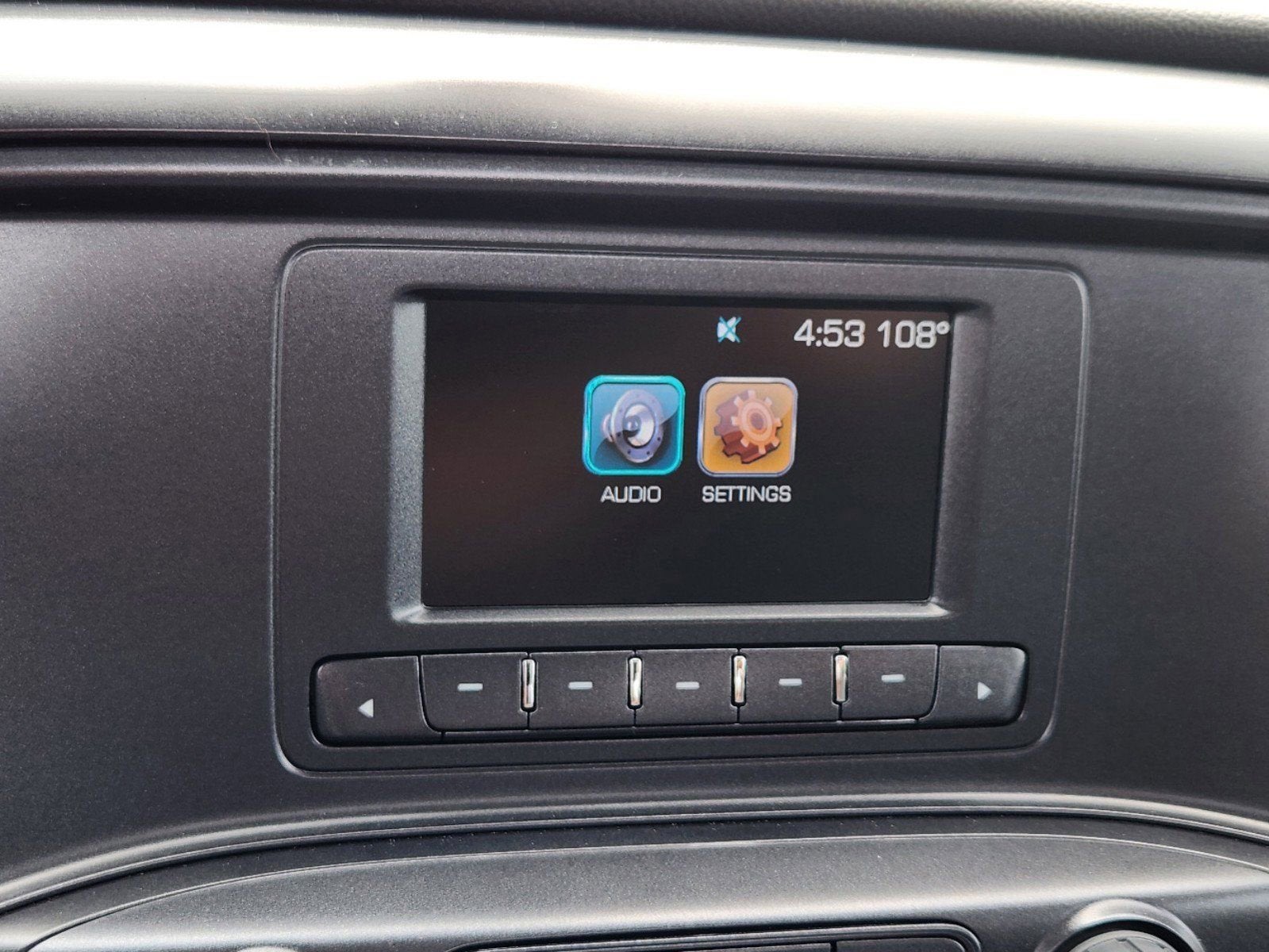 2024 Chevrolet Silverado 5500 HD Work Truck