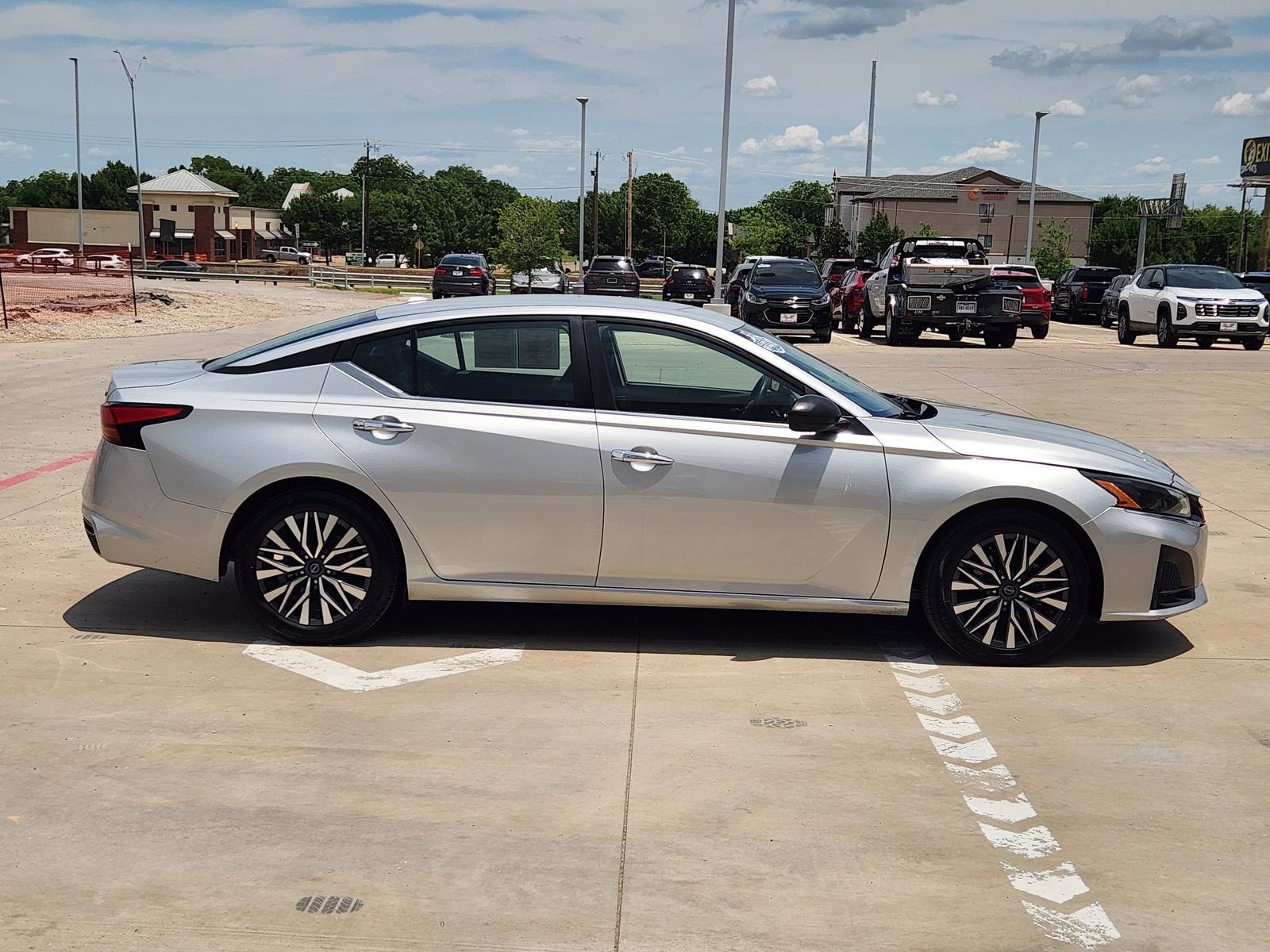 2024 Nissan Altima 2.5 SV