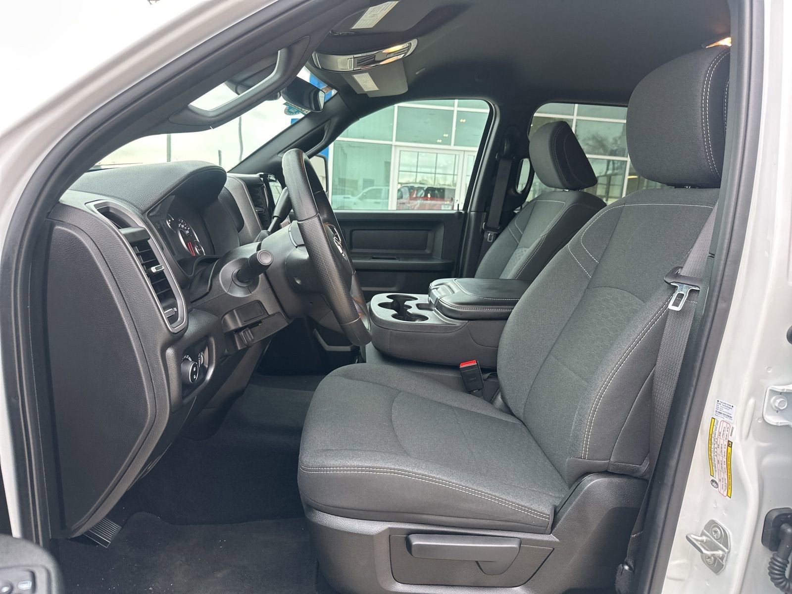 2025 RAM 2500 Tradesman Crew Cab 4x4 6'4" Box