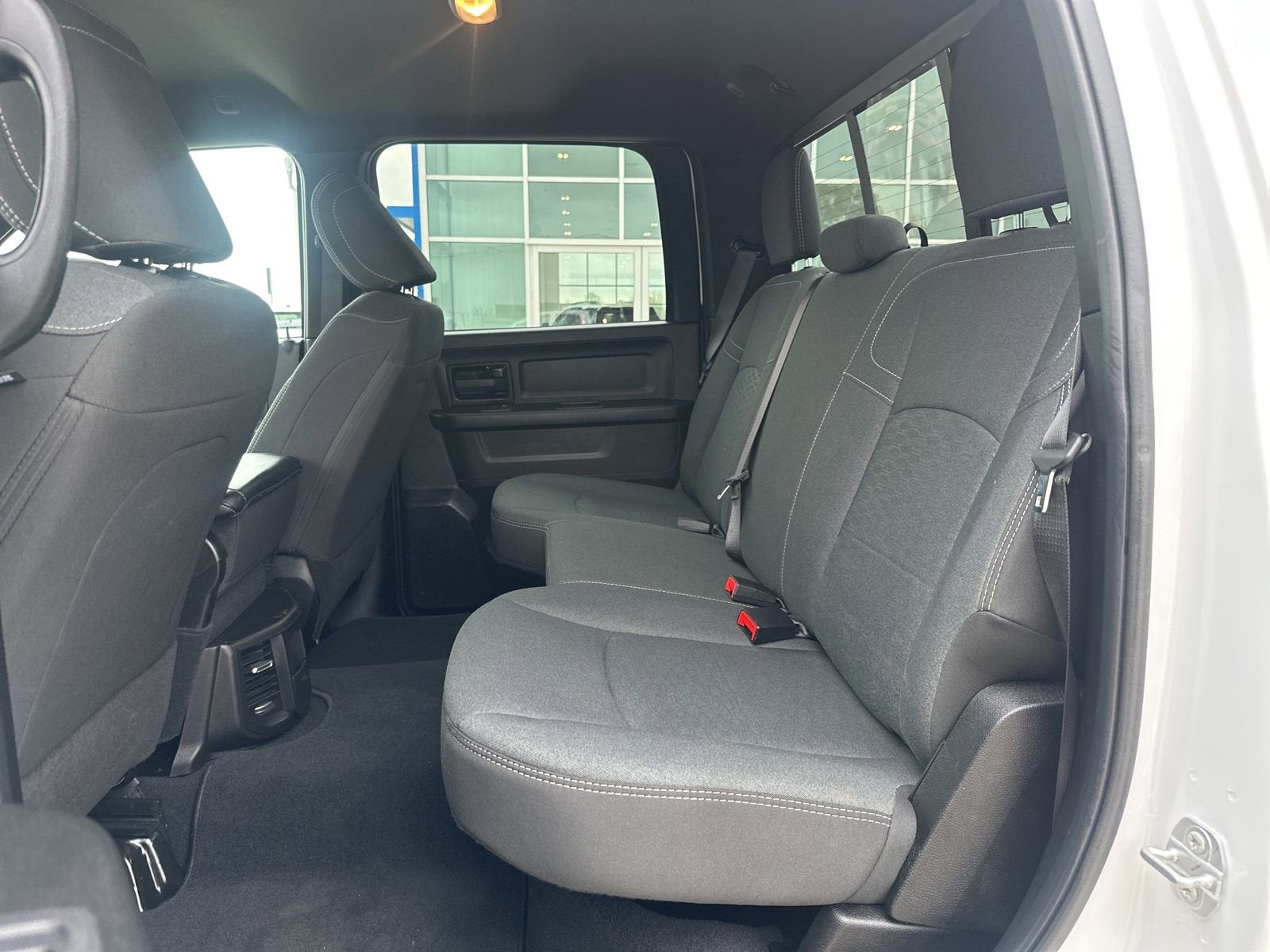 2025 RAM 2500 Tradesman Crew Cab 4x4 6'4" Box