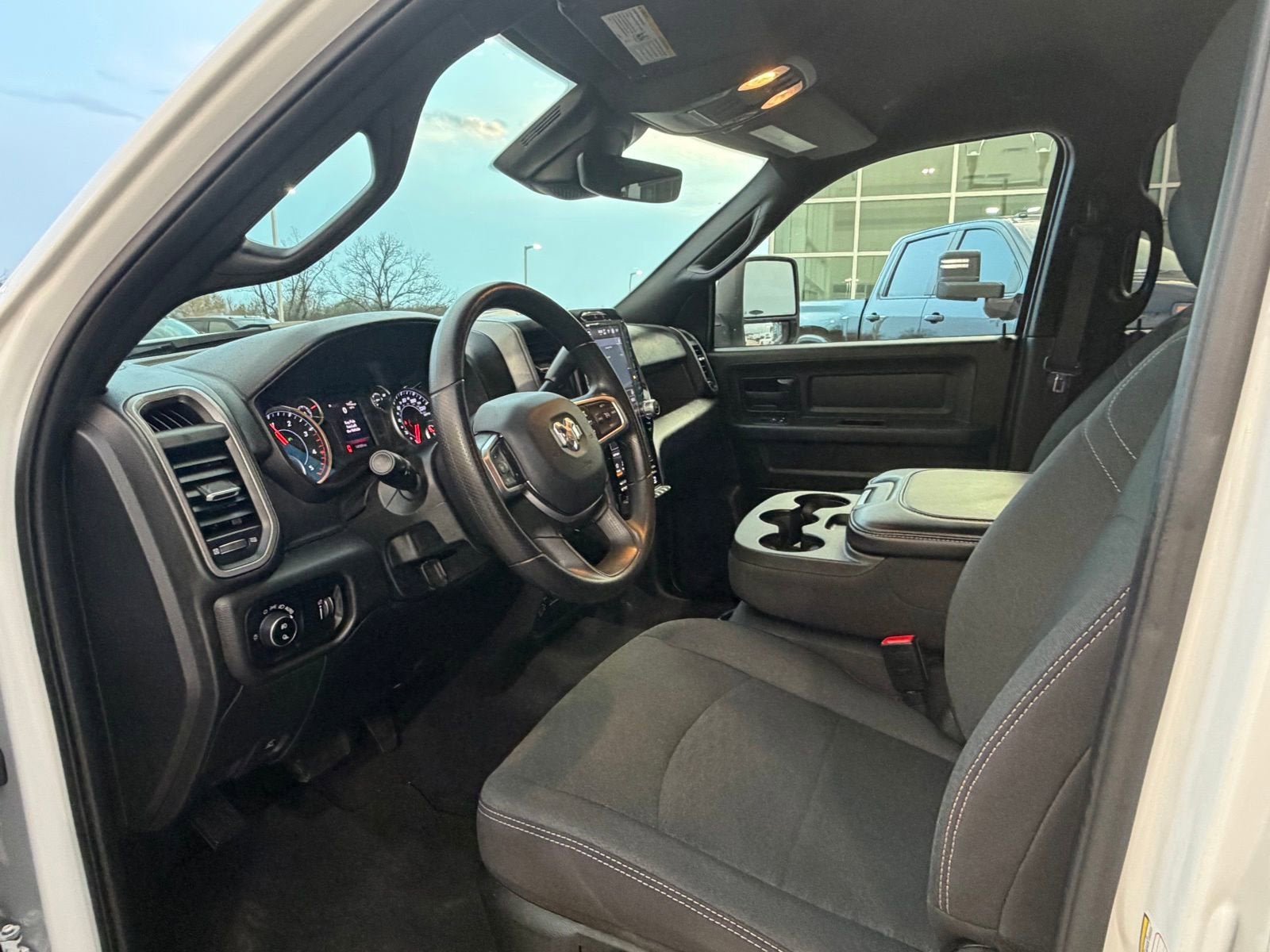 2025 RAM 2500 Tradesman Crew Cab 4x4 6'4" Box