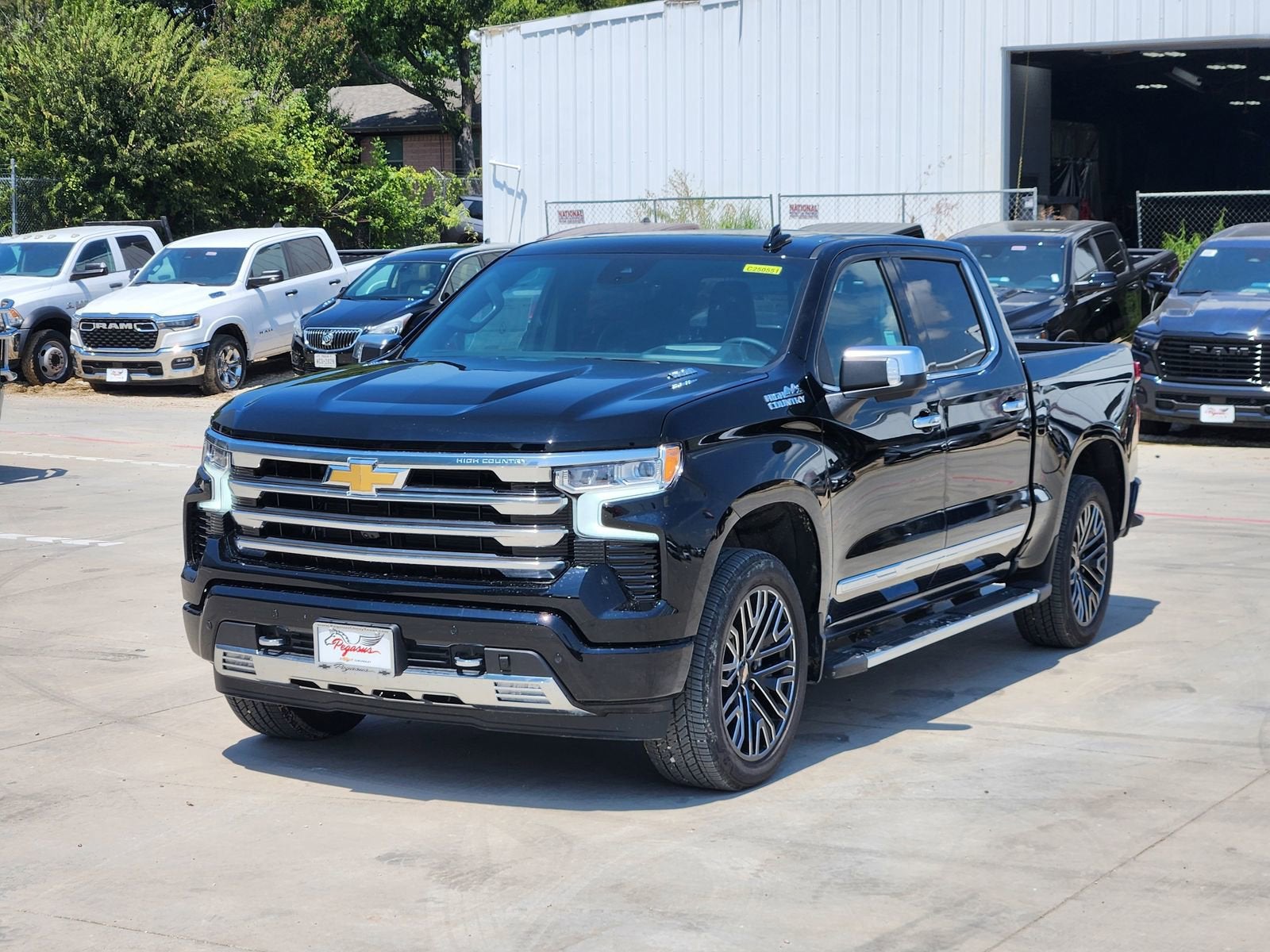 2025 Chevrolet Silverado 1500 High Country