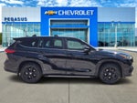 2023 Toyota Highlander Hybrid XLE Bronze
